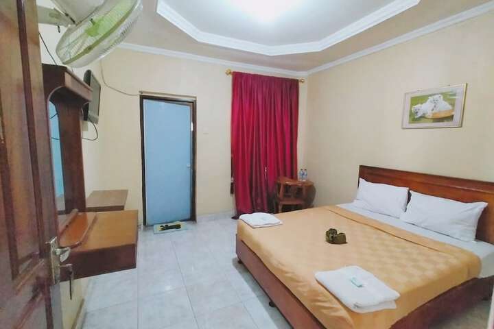 Room 10 of 23