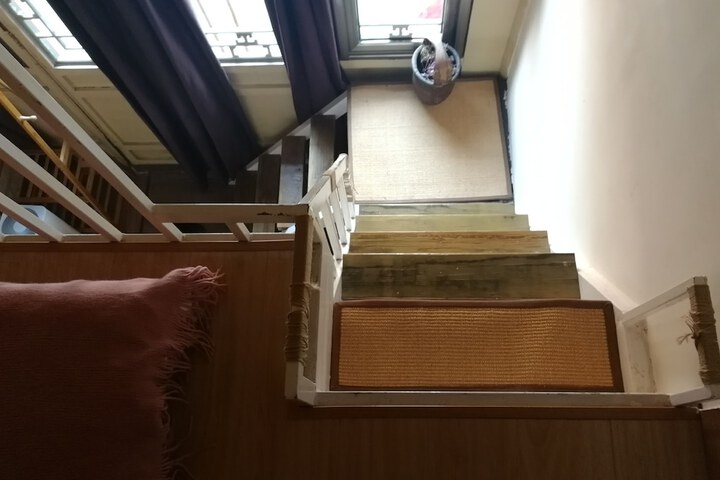 Room 23 of 74