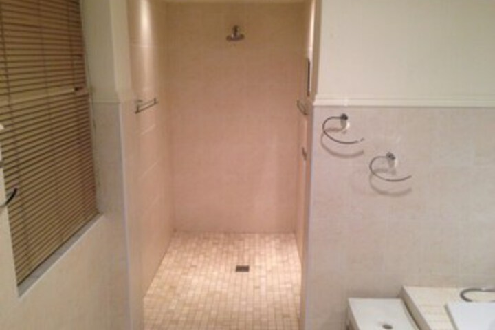 Room 49 of 117
