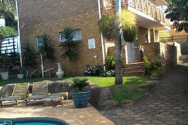 Pool Hotel