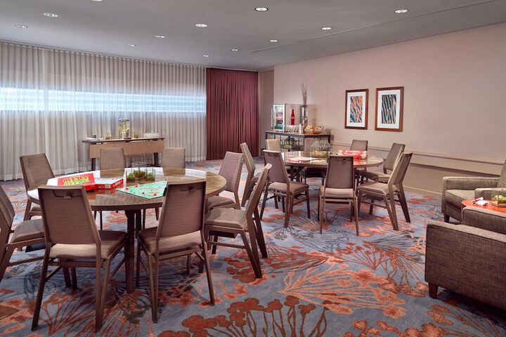 Meeting facility