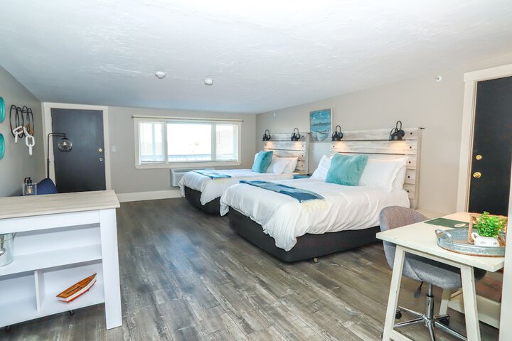 Room 32 of 140