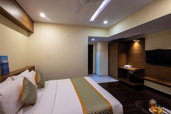 Room 17 of 54