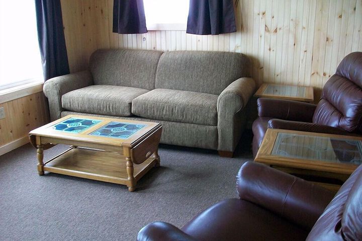 Room 206 of 338