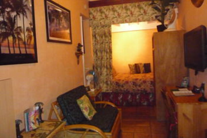 Room 17 of 81