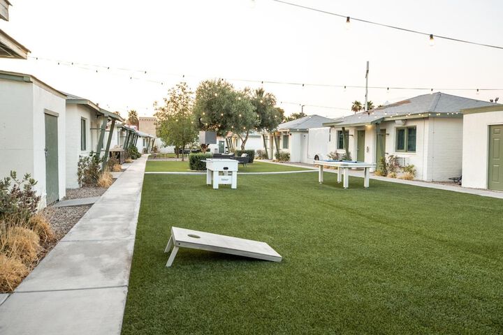 Property Grounds 19 of 32