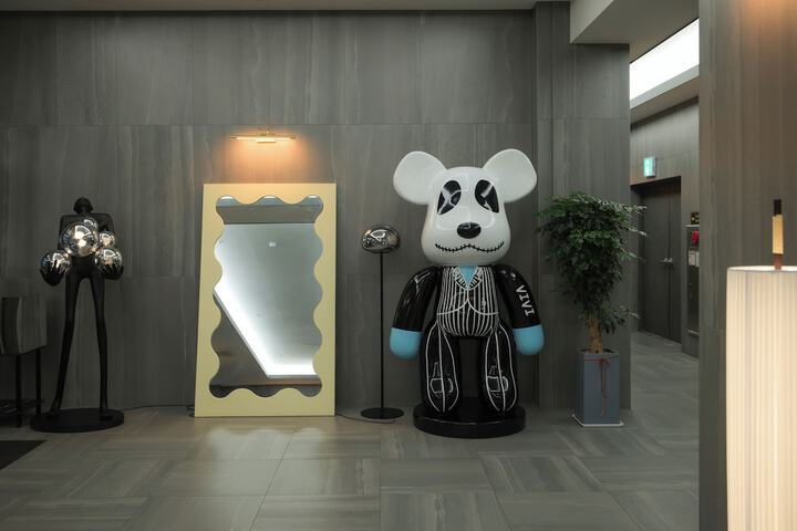 Hotel Interior 2 of 80