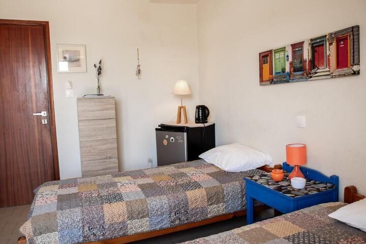 Room 12 of 85