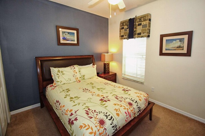 Room 10 of 50