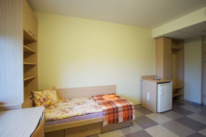 Room 11 of 47