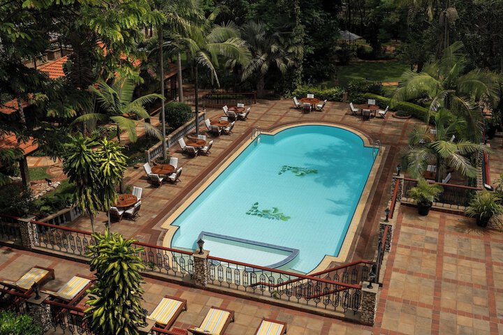 Pool 61 of 109