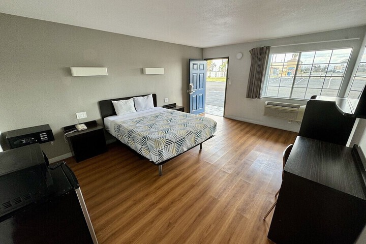 Room 26 of 52