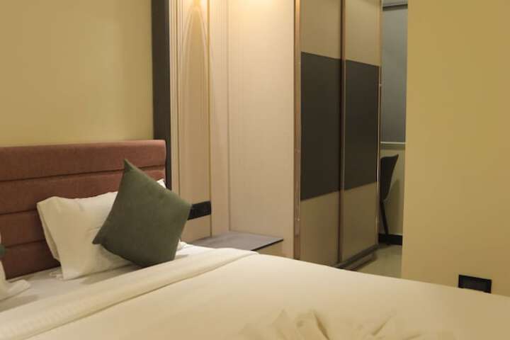 Room 47 of 114