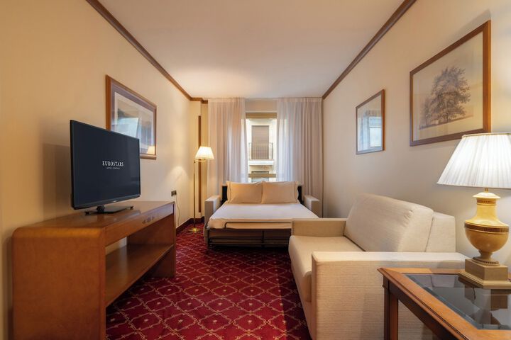Room 22 of 41
