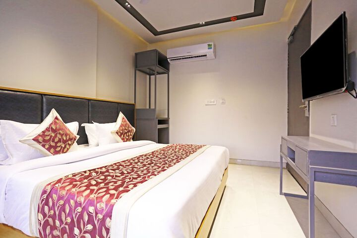 Room 10 of 54