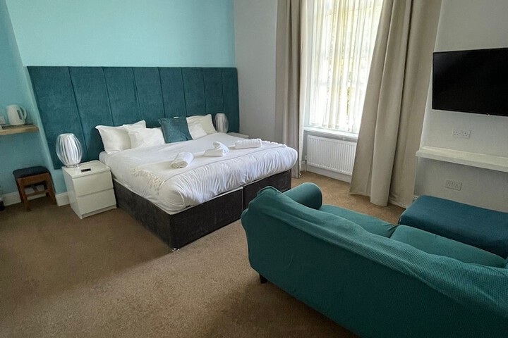 Room 46 of 97