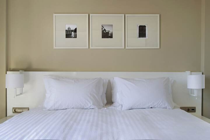 Room 13 of 85