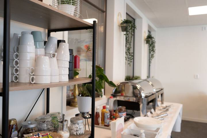 Breakfast/Coffee Service 15 of 17