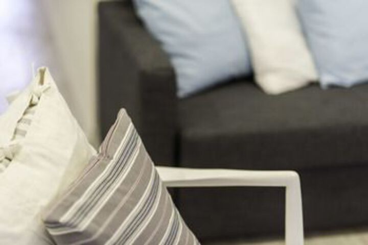Room 7 of 19