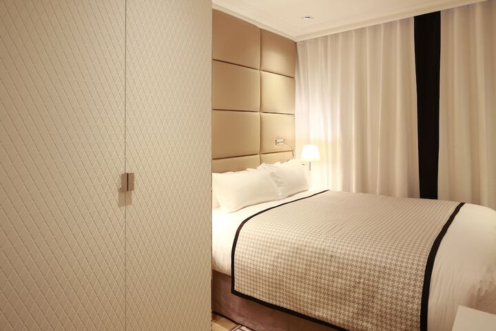Room 10 of 55