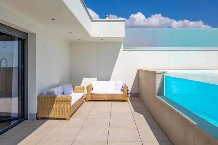 Terrace/Patio 7 of 20