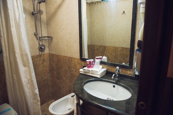 Clean Restrooms