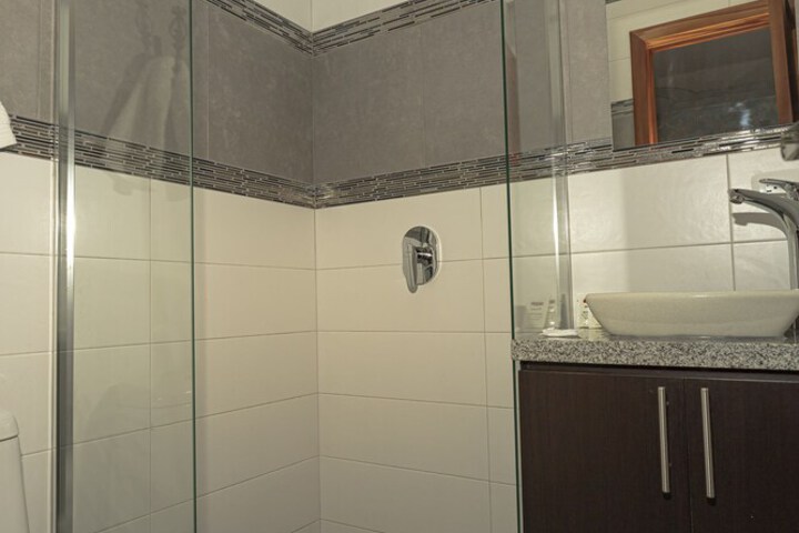Room 54 of 85