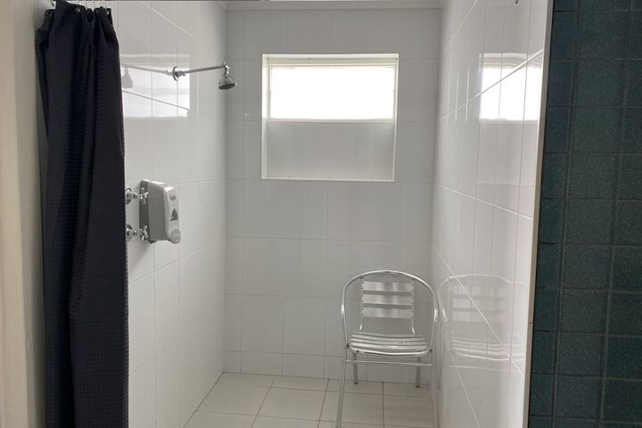 Room 30 of 46