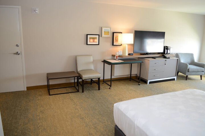 Room 31 of 118