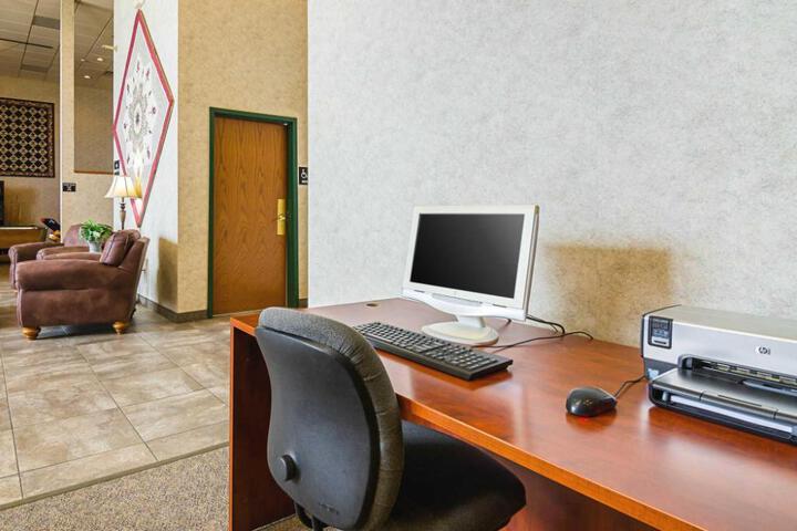 Photo 16