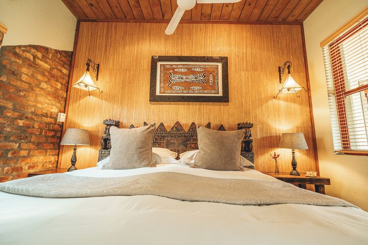 Room 3 of 43