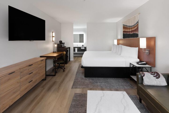 Room 22 of 59