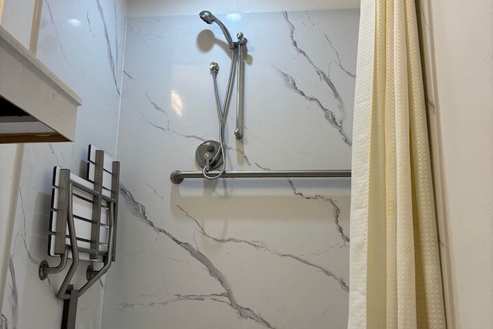 Standard | King Bed (8 of 14)