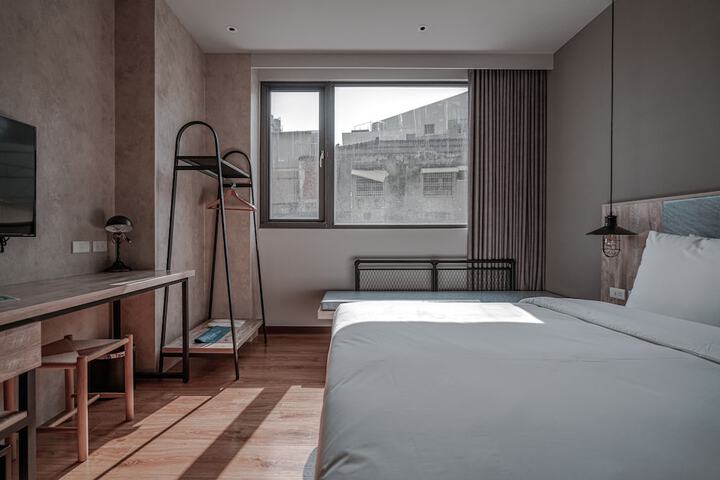 Room 11 of 62