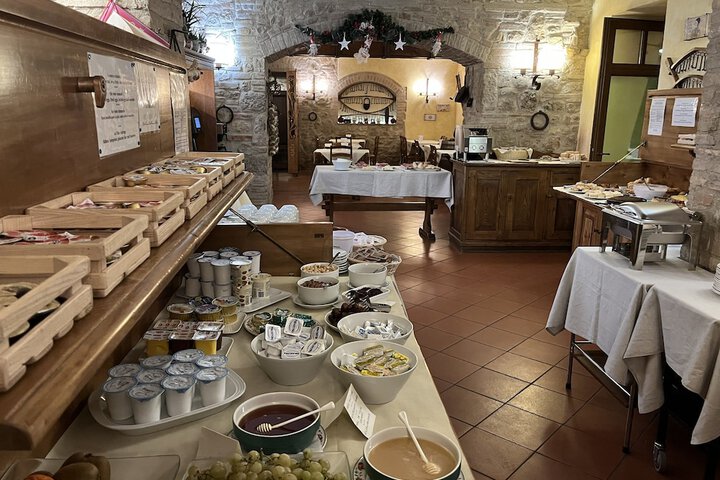 Dining 54 of 75