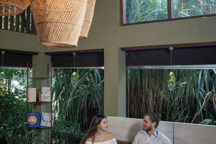 Hotel Interior 6 of 115