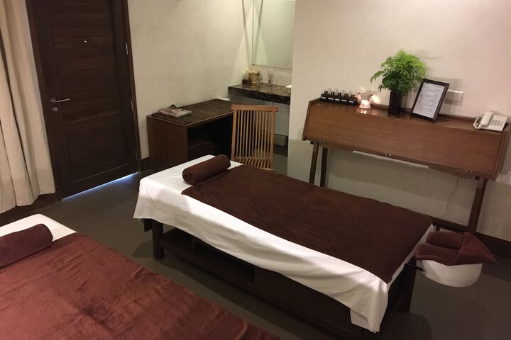 Room 63 of 104