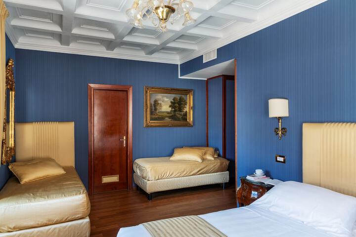 Room 175 of 380