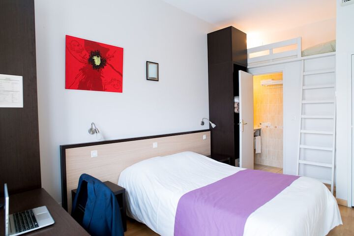 Room 12 of 78