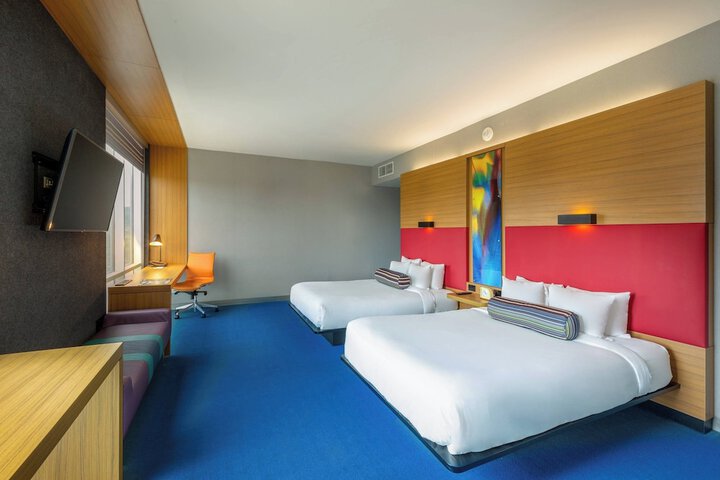 Room 10 of 39
