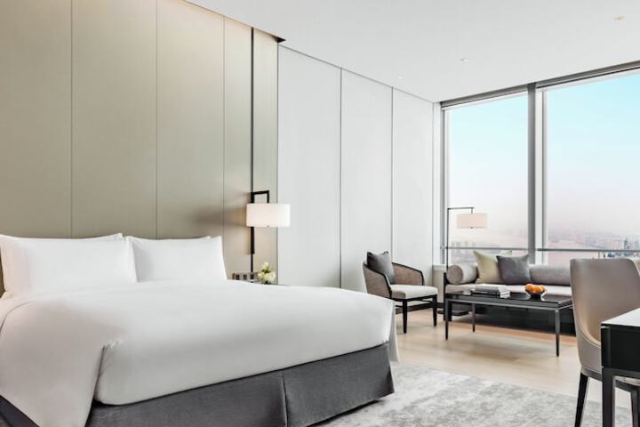 Room 20 of 85