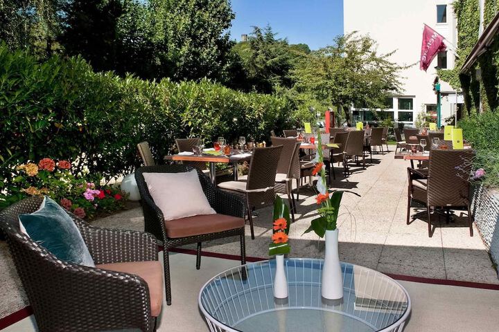 Terrace/Patio 71 of 76