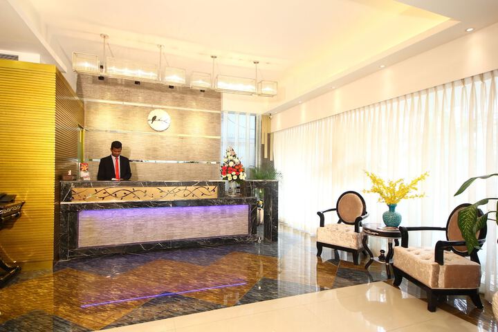 Hotel Interior 10 of 100