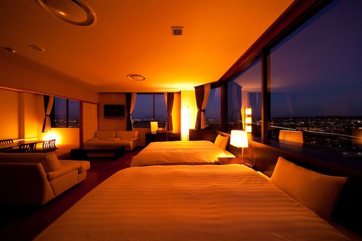 Room 26 of 75