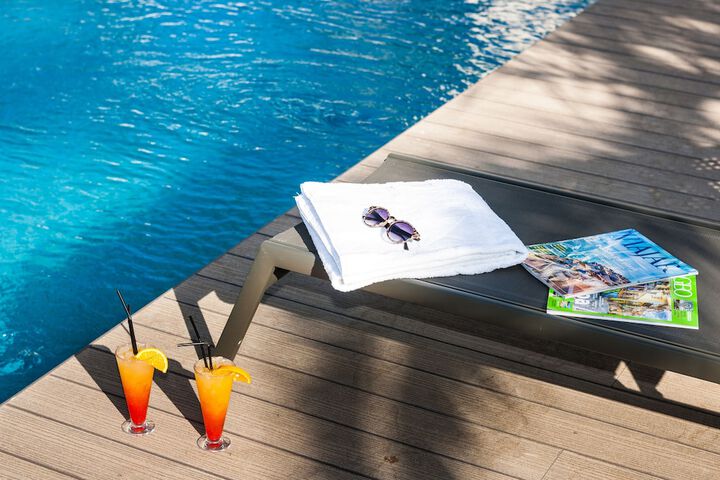 Pools & Facilities