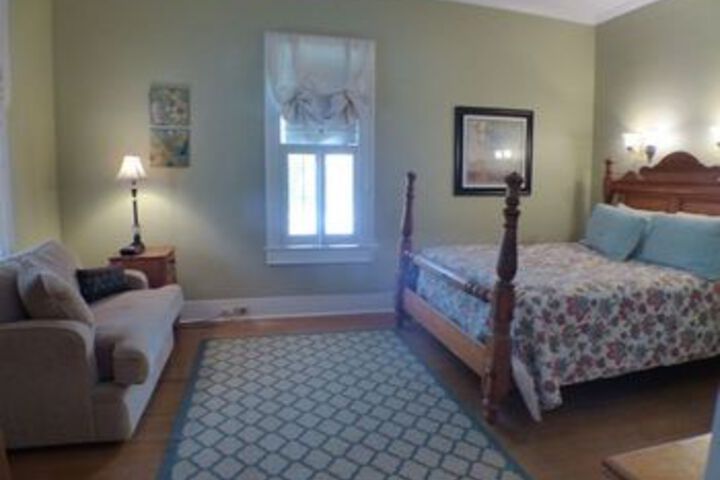 Room 84 of 96