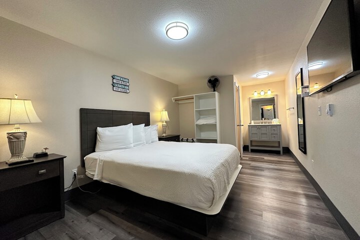Room 26 of 159