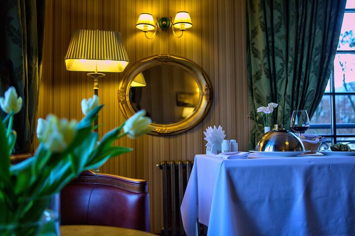Hotel Interior 109 of 128