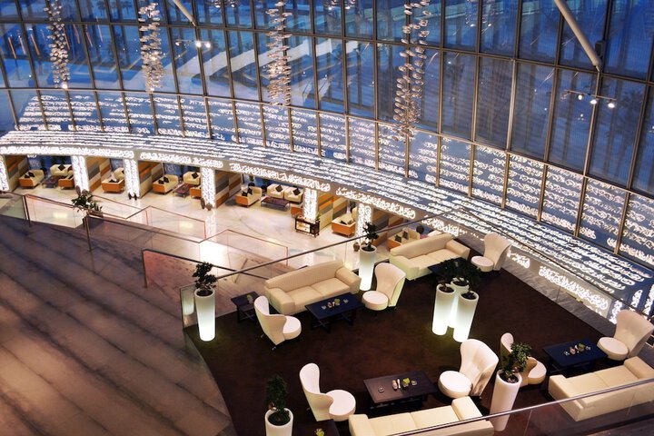 Lounge 58 of 72