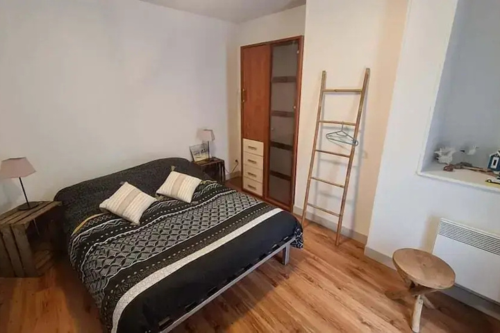 Room 15 of 21